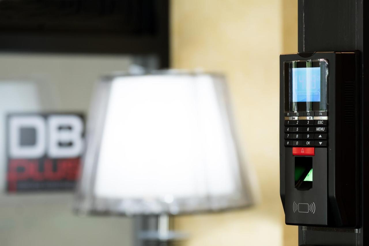 Db Plus 5 بانكوك المظهر الخارجي الصورة